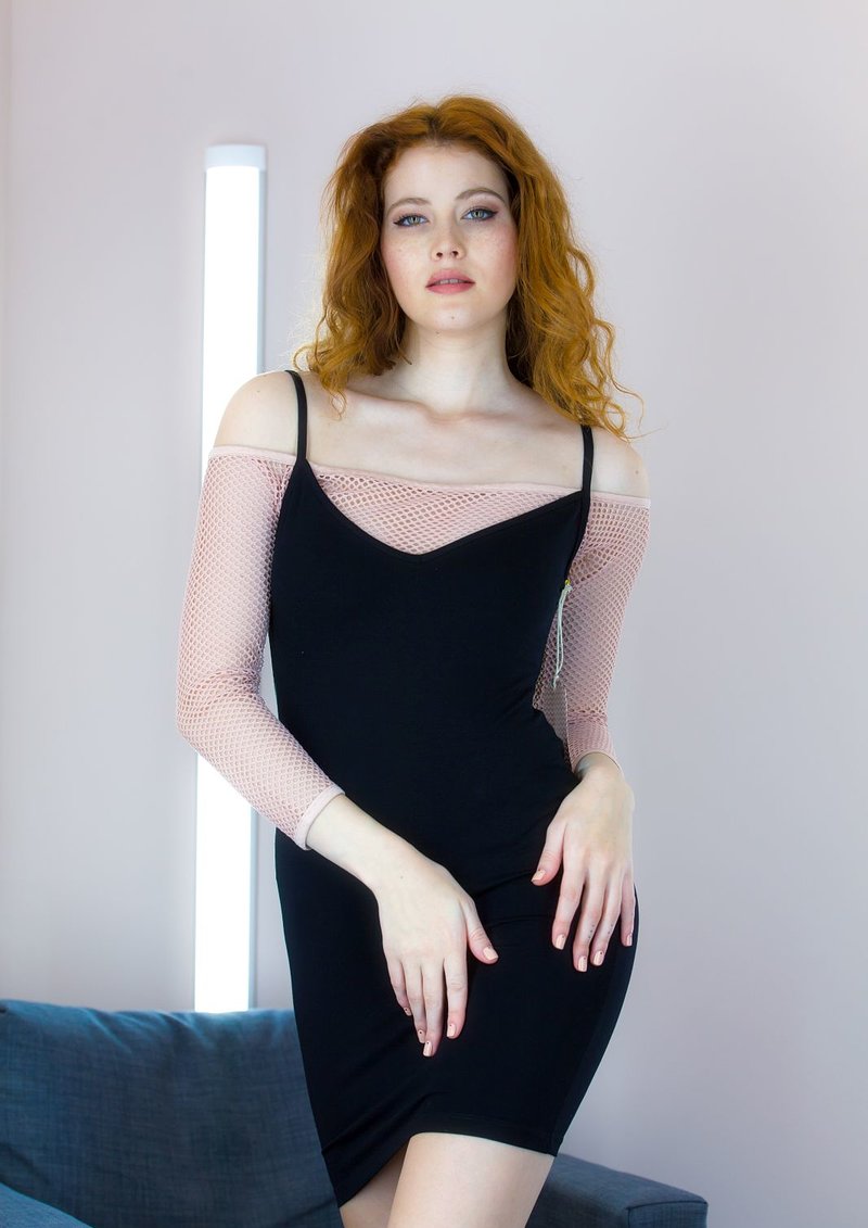Нина, 30 лет, 0 размер груди